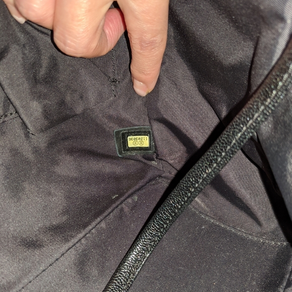 Chanel tote - Picture 2 of 2